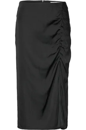 Sofie Schnoor Skirt Polvipituinen Hame Black