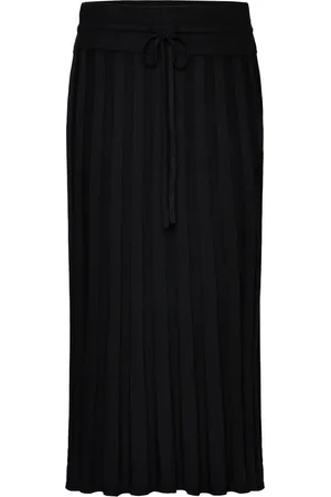 Masai Masilke Polvipituinen Hame Black