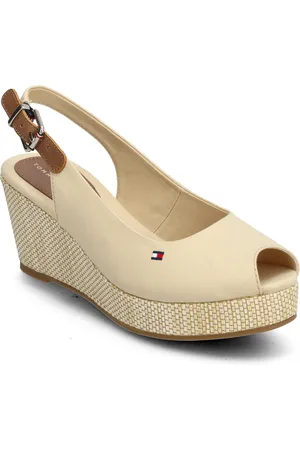 Tommy Hilfiger Iconic Elba Sling Back Wedge Kiilakorkokengät Beige