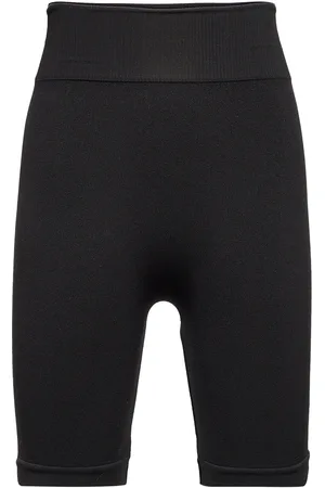 LMTD Nlfhaley Seamless Shorts Noos Bottoms Shorts Black
