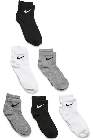 Nike 6Q-6Pk Quarter Sock Sport Socks & Tights Socks White