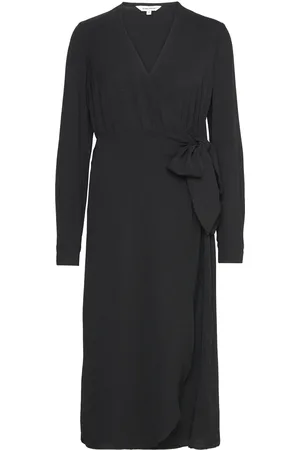BUBBLEROOM Peach Midi Wrap Dress Polvipituinen Mekko Black