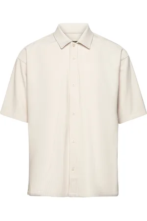 Woodbird Wbbanks Plisse Shirt Designers Shirts Short-sleeved Beige