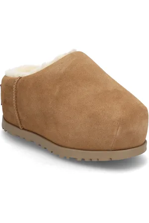 UGG W Pumped Slide Shoes Wintershoes Brown