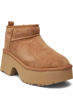 UGG W Classic Ultra Mini New Heights Shoes Wintershoes Brown