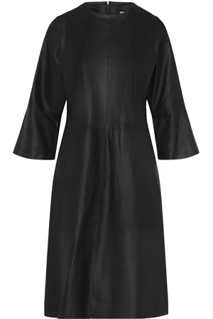 DEPECHE Rajadep Knee-Long Leather Dress Polvipituinen Mekko Black