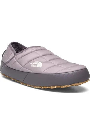The North Face W Thermoball Traction Mule V Sport Sneakers Slip On Sneakers Grey