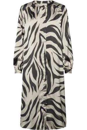 Freequent Fqblosa-Dress Polvipituinen Mekko Black