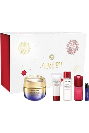 Shiseido Gift Set Vital Perfection Advanced Cream + Clarifying Foam + Softner Enriched + Ultimune Concentrate Ihonhoitosetti Nude
