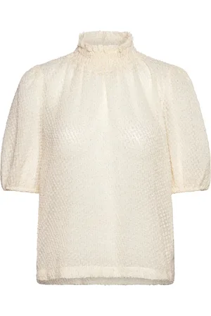 Saint Tropez Helmasz Ss Blouse Tops Blouses Short-sleeved Cream