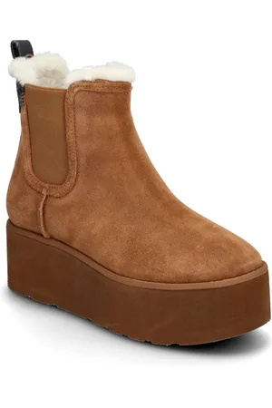 Guess Jilaine2 Shoes Wintershoes Brown