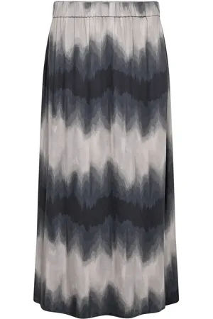 Levete Room Lr-Jackleen Skirts Knee-length & Midi Skirts Black