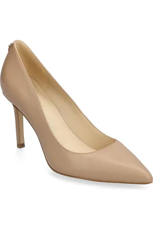 Guess Dabbey Shoes Heels Pumps Classic Beige
