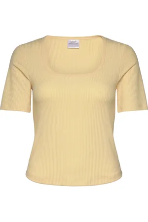 Casall Scoop Rib Tee Sport T-shirts & Tops Short-sleeved Yellow