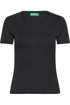 Benetton T-Shirt Tops T-shirts & Tops Short-sleeved Black