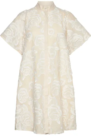 Bruuns Bazaar Calamusbbphilly Dress Lyhyt Mekko Cream