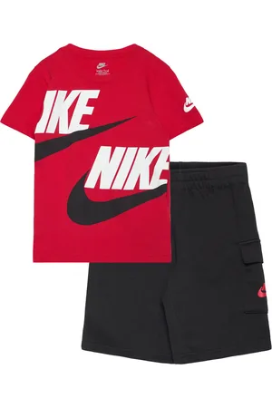 Nike Nkb B Nsw Hbr Cargo Short Set Sport Sets With Short-sleeved T-shirt Red