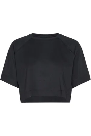 Casall Laser Mesh Crop Tee Sport Sport Clothing Sports Tops & T-shirts Sport Crop Tops Sport Short-sleeved Crop Tops Black
