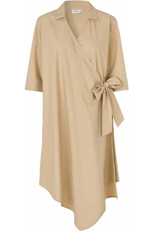 Masai Mananelle Polvipituinen Mekko Beige