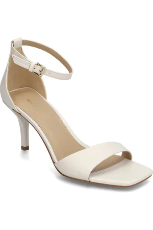 Michael Kors Jaida Heeled Sandal Korolliset Sandaalit Cream