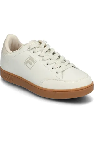 Fila Courtbay Sport Sport Shoes Sport Sneakers Sport Low Top Sneakers Beige