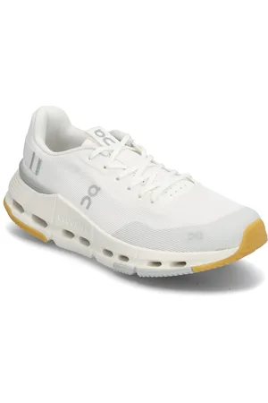 On Running Cloudnova Form 2 Sport Women Sport Shoes Sport Sneakers Sport Low Top Sneakers White