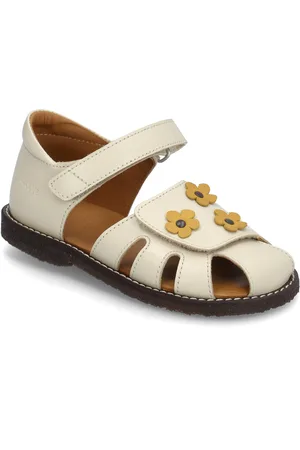 ANGULUS Sandals - Flat - Closed Toe Shoes Summer Shoes Sandals Cream