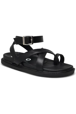 Bianco Biaoslo Toe Post Sandal Faux Leather Shoes Sandals Flat Sandals Black
