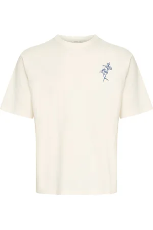 Casual Friday Cfjaxson Tee With Backprint Tops T-shirts Short-sleeved Cream