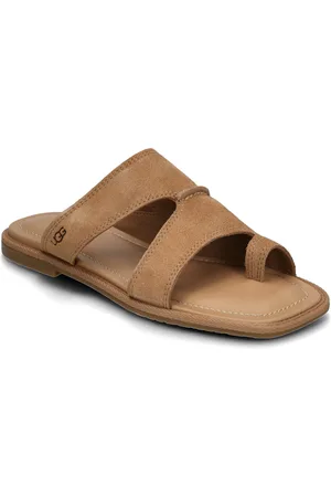 UGG W Matira Shoes Sandals Flat Sandals Beige