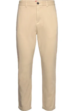 HUGO BOSS David251D Designers Trousers Casual Beige