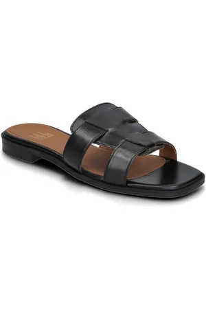 Billi Bi Sandals Shoes Sandals Flat Sandals Black