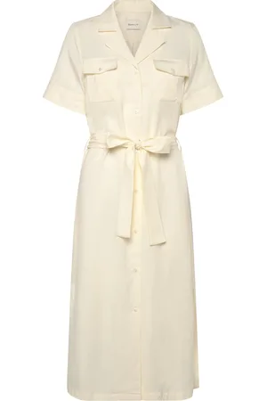 GANT Reg Pocket Dress Polvipituinen Mekko Cream