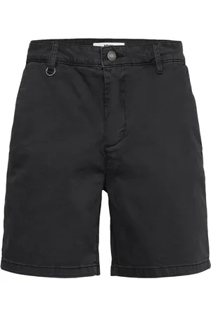 NEUW Hunter Short Black Bottoms Shorts Chinos Shorts Black