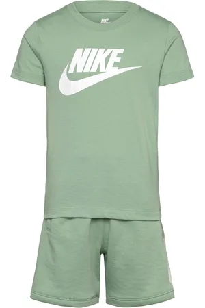 Nike Ks-Knit Short Set Sport Sets With Short-sleeved T-shirt Green