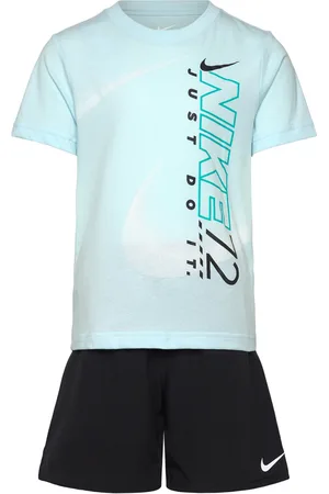 Nike Ws-Woven Short Set Sport Sets With Short-sleeved T-shirt White