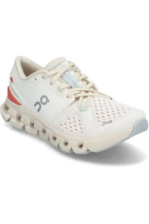 On Running Cloud X 4 Sport Sport Shoes Sport Running Shoes White