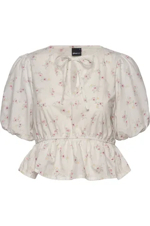 Gina Tricot Peplum Top Tops T-shirts & Tops Short-sleeved Cream