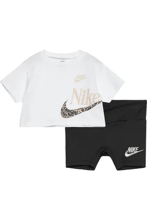 Nike Ks-Knit Short Set Sport Sets With Short-sleeved T-shirt White