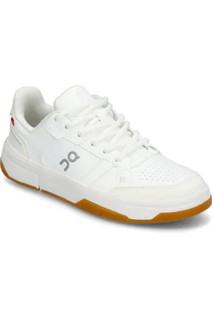 On Running The Roger Clubhouse Sport Women Sport Shoes Sport Sneakers Sport Low Top Sneakers White