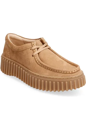 Clarks Torhill Bee D Nauhakengät Matalapohjaiset Kengät Beige