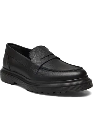 Matinique Mabritton Grain Loaferit Matalat Kengät Black