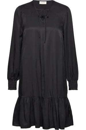 Freequent Fqlou-Dress Polvipituinen Mekko Black