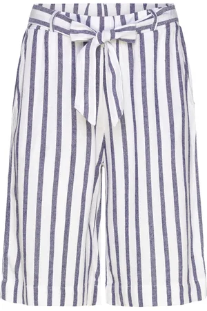 Freequent Bermuda Shorts From Freequent In A Light Material With A Striped Print. The Shor Bottoms Shorts Bermudas White