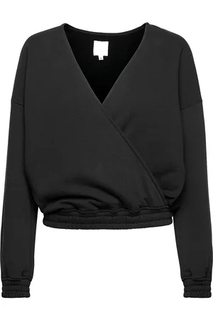 Black Halo Tundra Woolen Wrap College Tops Sweat-shirts & Hoodies Sweat-shirts Black