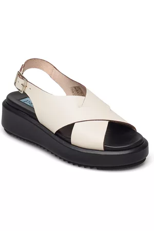 A Pair Naiset Sandaalit - Chuncky Sandal Cross Shoes Summer Shoes Sandals Kermanvärinen