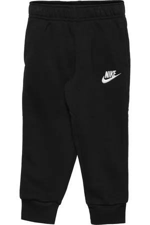 Nike Nkb Club Fleece Rib Cuff Pant / Nkb Club Fleece Rib Cuff Pan Sport Sweatpants Black