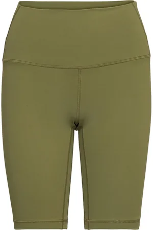 MOONCHILD YOGA WEAR Lunar Luxe Shorts 8" Green
