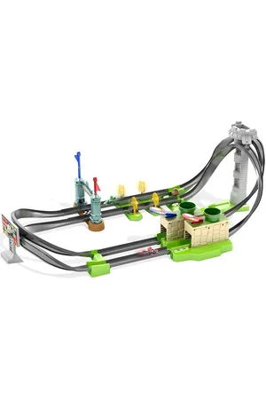 Hot Wheels Mario Kart Circuit Lite Track Set Patterned