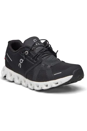 On Running Cloud 5 W Black